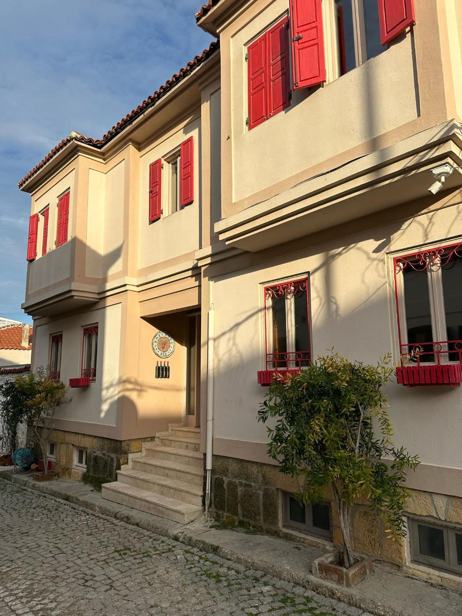 Bozcaada Biz Otel Экстерьер фото