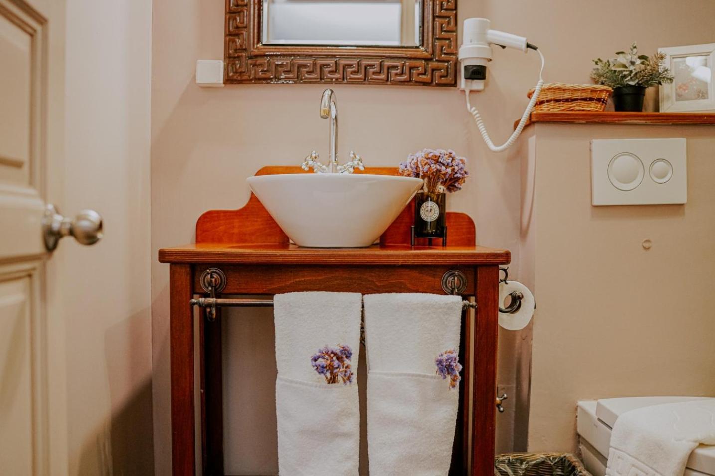 Bozcaada Biz Otel Экстерьер фото
